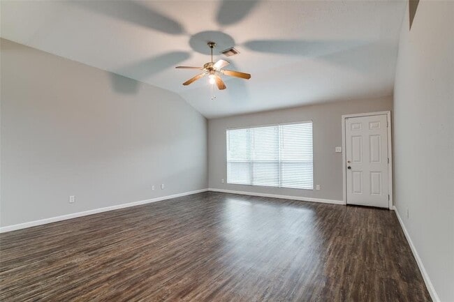 Building Photo - 22707 Bridgewater Dr