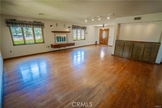 Building Photo - 34155 Castlehaven Rd