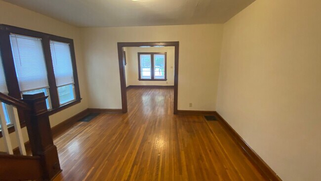 Building Photo - 2473-75 Adams Ave