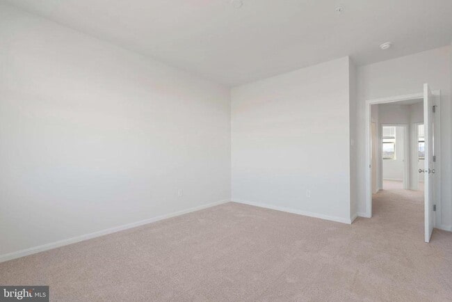 Building Photo - 331 Ensemble Wy