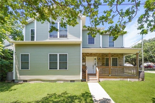 Building Photo - 1505 Delevan St