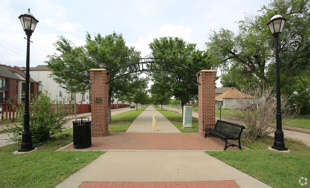 Midtown Place Apartments Wichita Ks Apartment Finder Midtown Place Apartments Wichita Ks Apartment Finder
