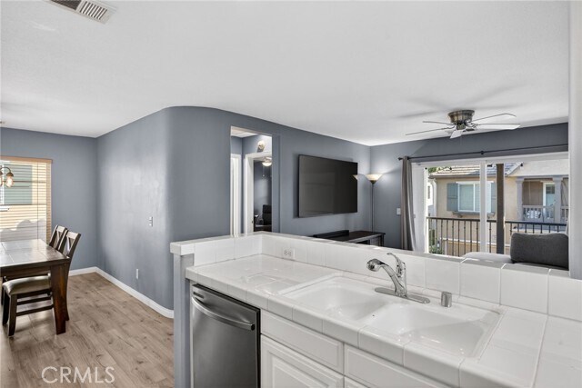 Building Photo - 28421 Santa Rosa Ln