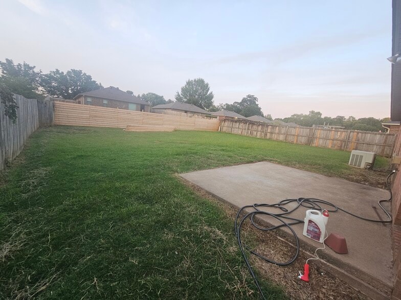 Building Photo - 4530 Graham Dr