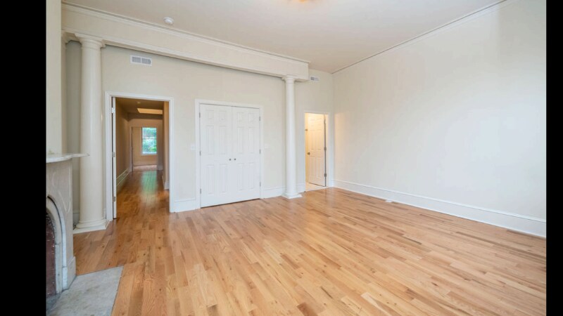 Building Photo - 32 E Preston St