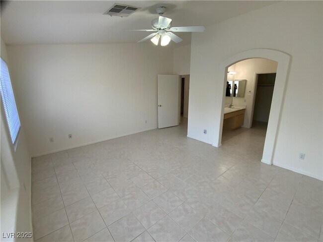 Building Photo - 1153 Elam St