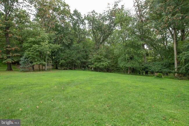 Building Photo - 2083 Welsh Valley Rd