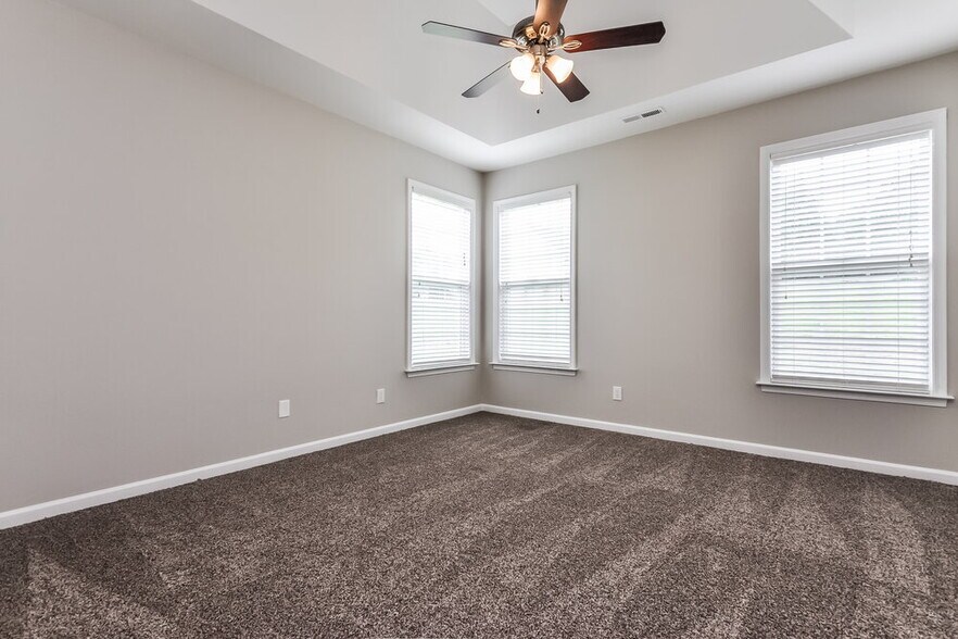 Building Photo - 9309 Doss Ct