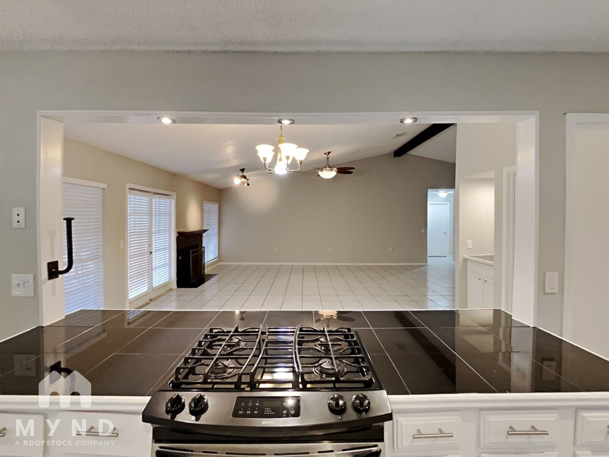 Building Photo - 9150 Park Trail