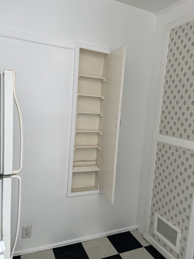 Built in Spice Rack - 1827 18th St
