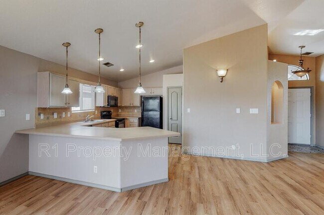 Building Photo - 745 Valley Meadows Dr