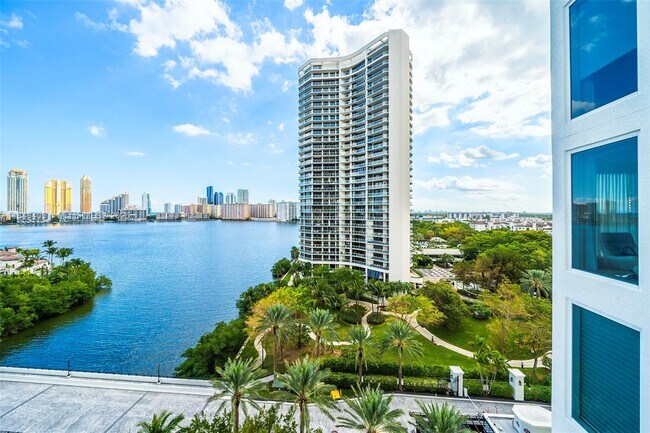 Building Photo - 6000 Island Blvd