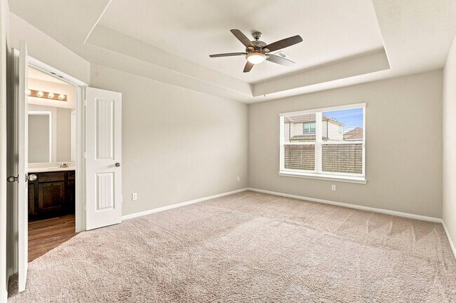 Building Photo - 5323 Brooklyn Rose Dr