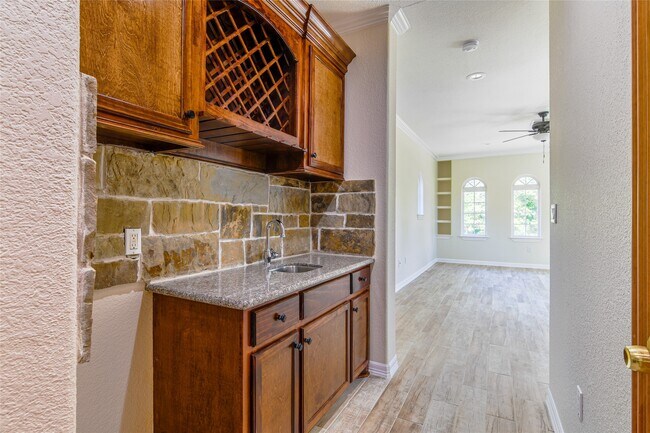 Building Photo - 12446 Willis Waukegan Rd