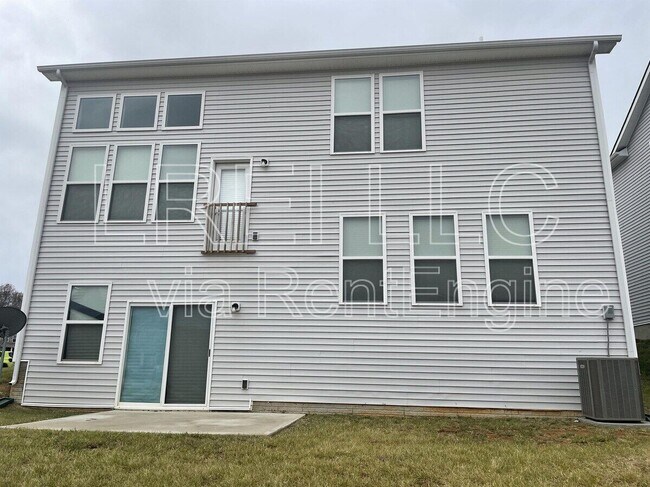 Building Photo - 9211 Tamarack Grove Ln