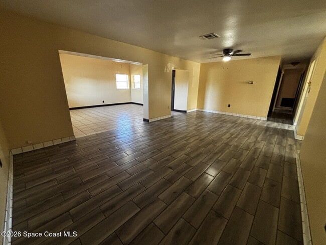 Building Photo - 4070 Baker Ave