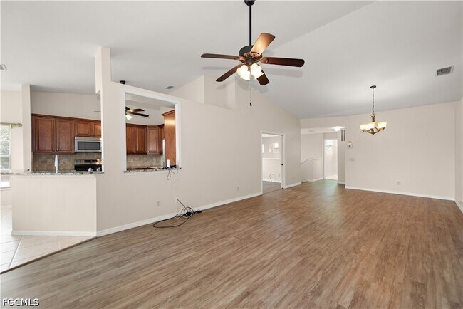 Building Photo - 14860 Crystal Cove Ct