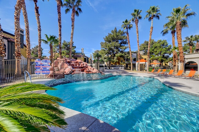 Building Photo - Desert Vistas Apartments