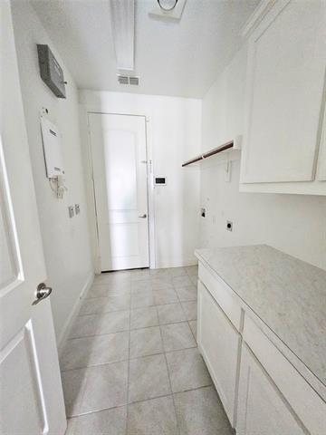 Building Photo - 319 Chandan Wy