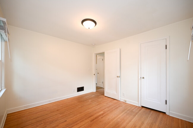 Building Photo - 1221 8th Ave NW