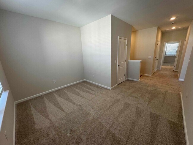 Building Photo - Bailey's Cove at Hilton Head Island | Where coastal living meets effortless elegance.