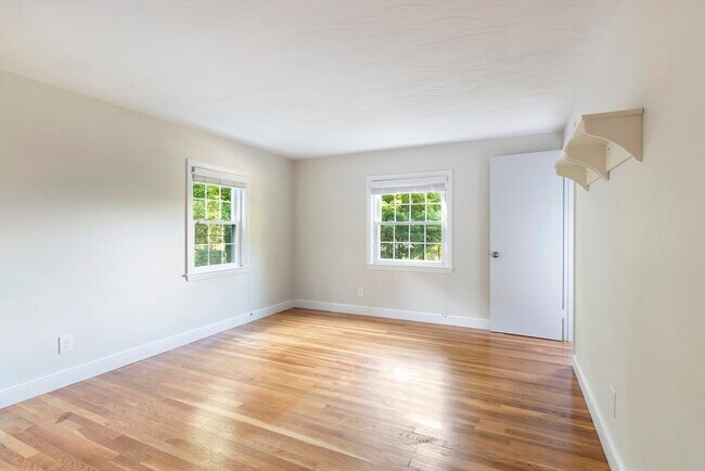 Building Photo - 216 Claybrook Rd