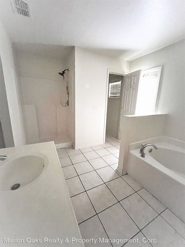 Building Photo - 4 br, 2 bath House - 6743 SW 129 Street