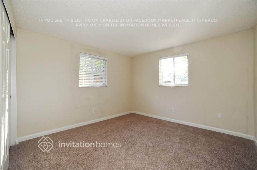 Building Photo - 14676 56th St N