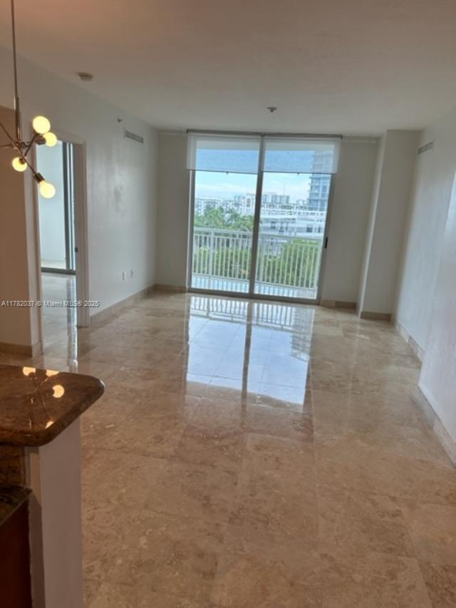 Building Photo - 1755 E Hallandale Beach Blvd