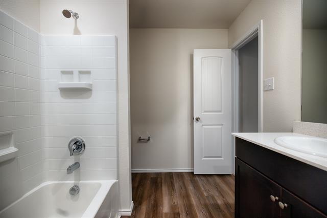 Building Photo - 2833 Highgarden Trl