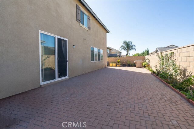 Building Photo - 6065 Coopers Hawk Dr