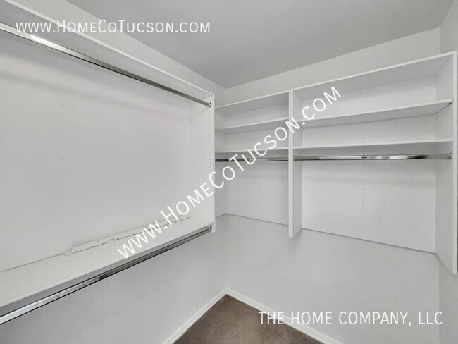 Building Photo - 3518 E Canter Rd