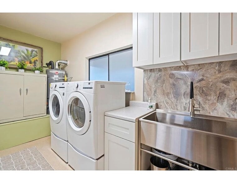 Building Photo - 4224 Swift Ave