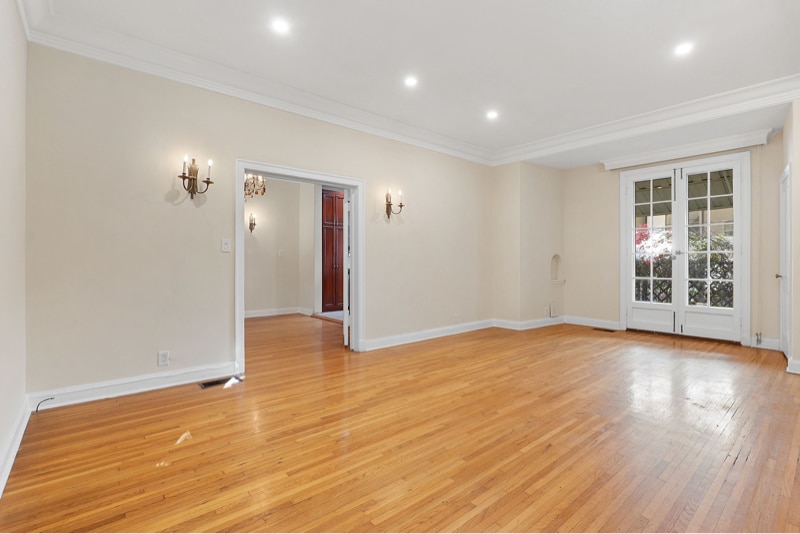 Building Photo - 420 S Beverwil Dr