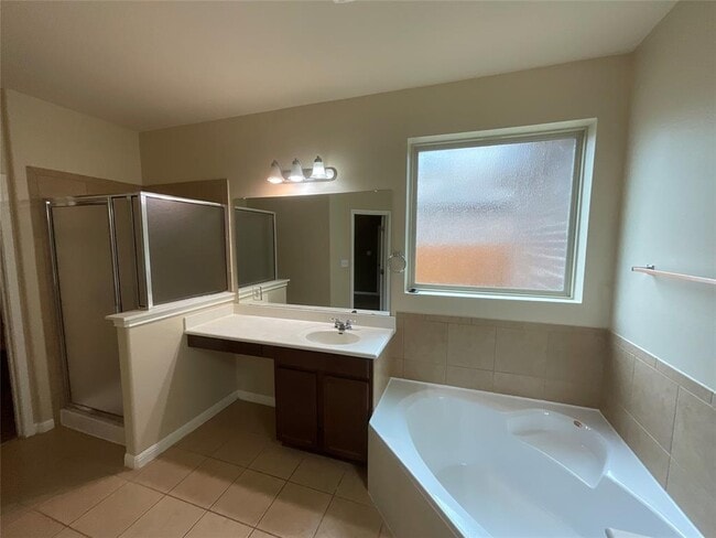 Building Photo - 615 Seminole Canyon Dr