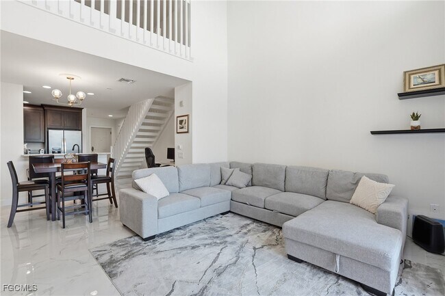 Building Photo - 2743 First St