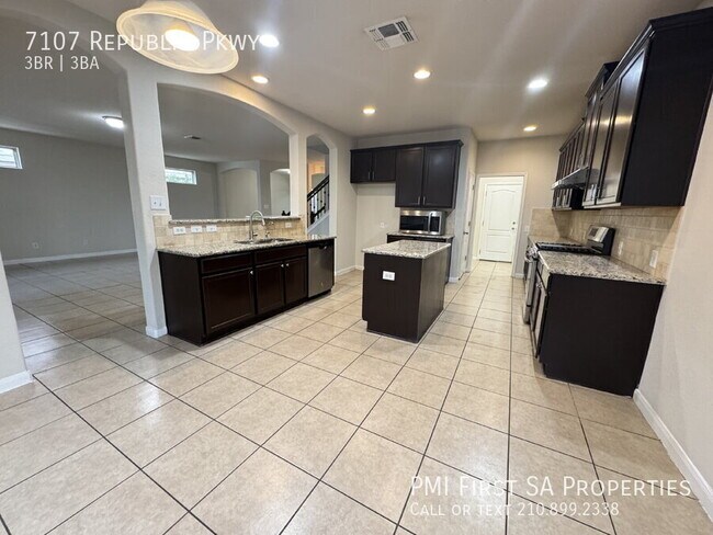 Building Photo - 7107 Republic Pkwy