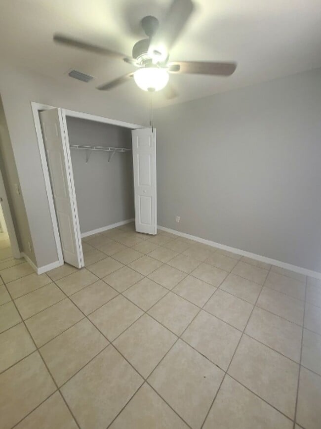 Building Photo - 4610 Douglas Ln