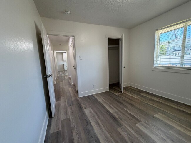 Building Photo - Beautifully Remodeled 3-Bedroom Home with Large Backyard, RV Parking & Modern Finishes in Santaqu...