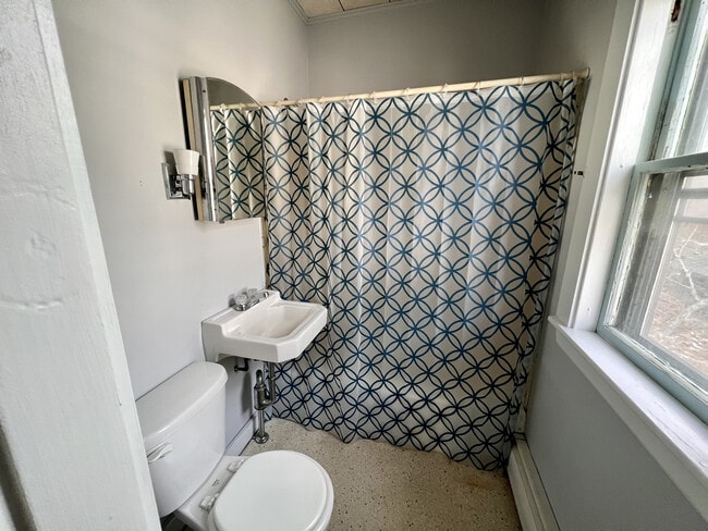 Building Photo - 59 Washington St