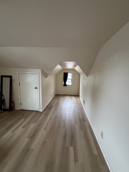 Building Photo - 118 E 62nd St