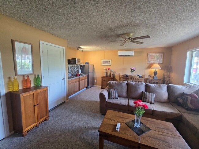 Guest Quarters Living Room - 150 E Los Mangos