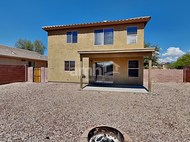 Building Photo - 8530 E Pena Blanca Dr