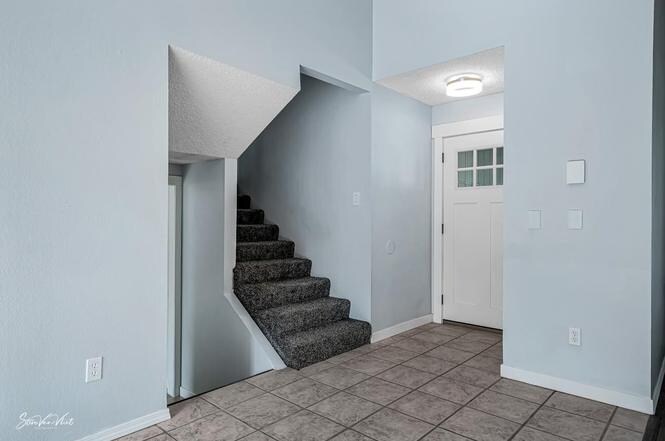 Building Photo - 1035 Diablo St