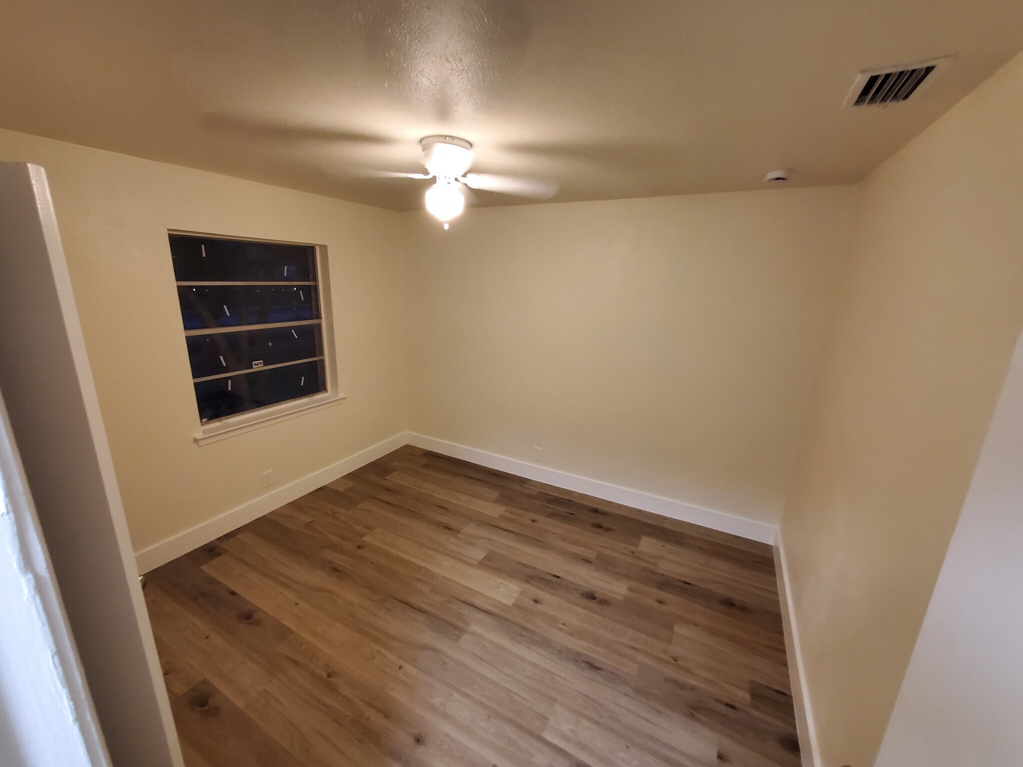 BR2 - 1010 Tahoe Dr