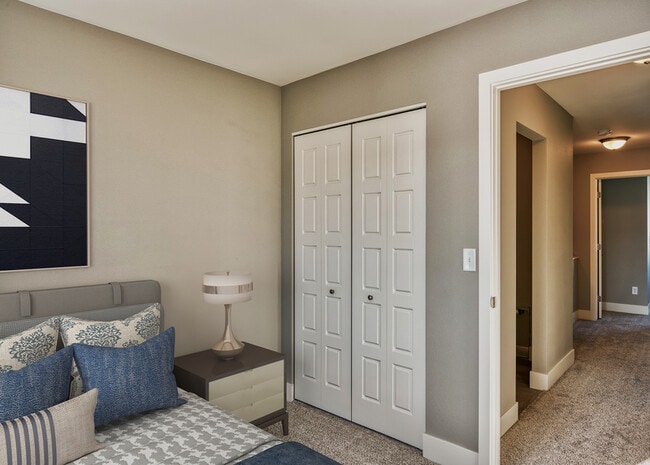 Building Photo - 646 Ptarmigan Ln