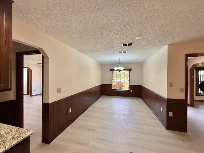 Building Photo - 2503 Woodhaven Ct