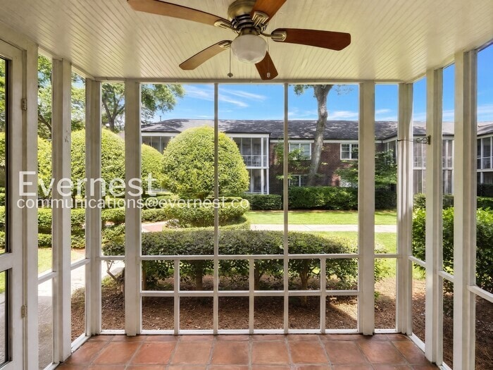 Building Photo - 55 Delmont Dr NE