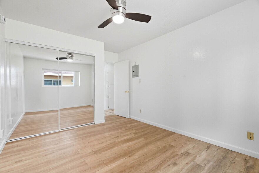 Building Photo - 10023 Sepulveda Blvd