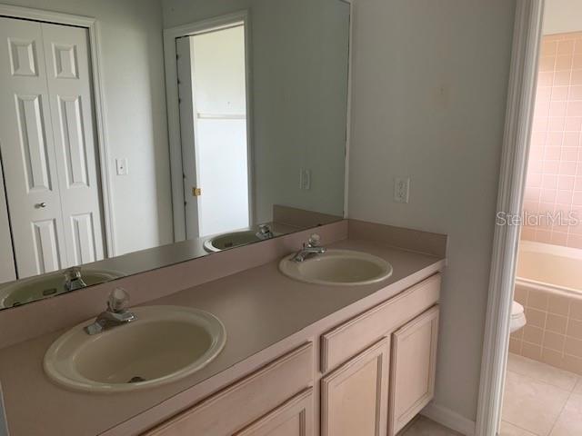 Building Photo - 2608 Brookshire Ct